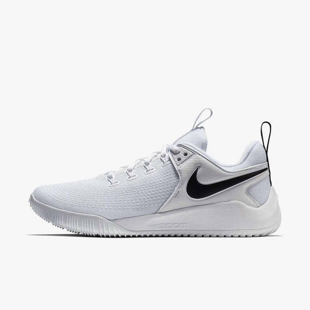 Nike Zoom hyperace 2 volleyball shoes in white size 8.5